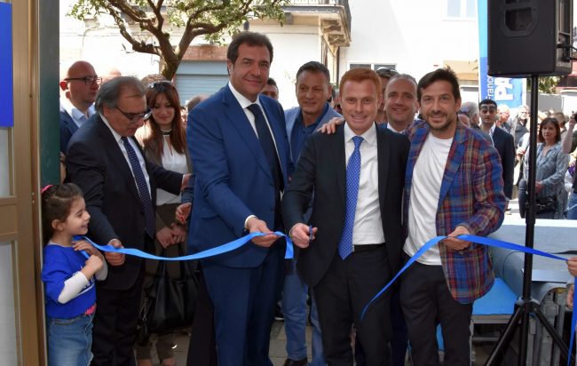 Elezioni amministrative 2018 a Pontecagnano, bagno di folla per Pastore