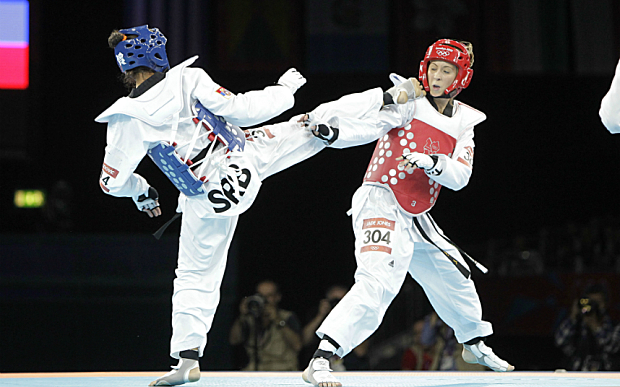Siria Vitale del Team “PO-EUN” di Battipaglia si laurea campionessa italiana di taekwondo