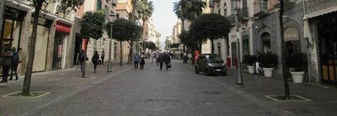 Corso Vittorio Emanuele: 529 buche e 82 rattoppi d’asfalto