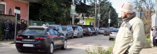 Pagani: extracomunitario ha seminato il panico in strada