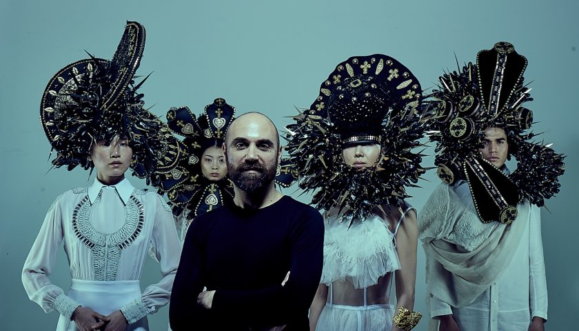 IL FASHIONTOUR “LA MODA IN VIAGGIO” presenta GIUSEPPE FATA, IL DESIGNER DELLE TESTE SCULTURE