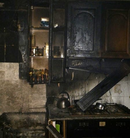Mercato San Severino, incendio distrugge appartamento: sgomberata palazzina