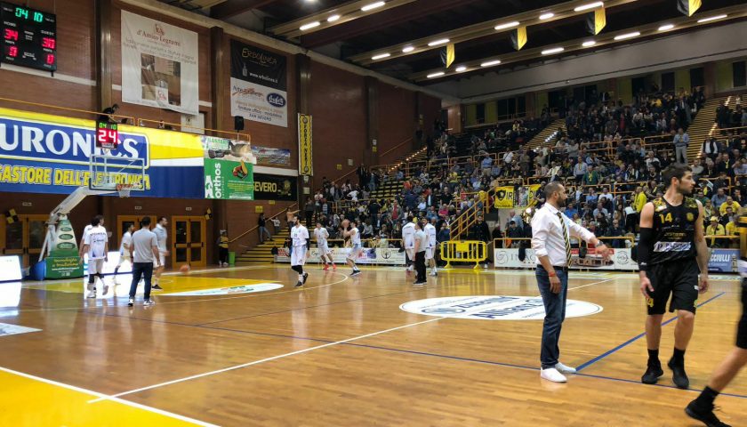 Play off – La Cestistica San Severo vince anche gara 2. Ora la serie si sposta a Salerno