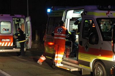Incidente in via Benedetto Croce, amputati piede e gamba a due giovani