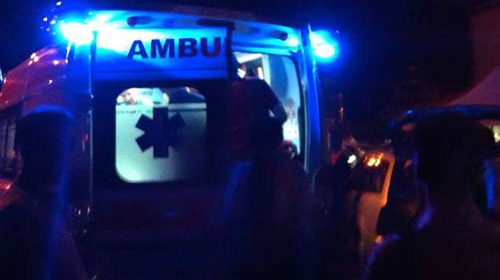 Incidente nella notte in Piazza della Concordia, auto guidata da straniero abbatte tre pali delle luce Incidente nella notte in Piazza della Concordia, auto guidata da straniero abbatte tre pali delle luce