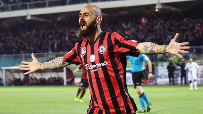 Salernitana, per l’attacco si pensa a Sansone e Mazzeo