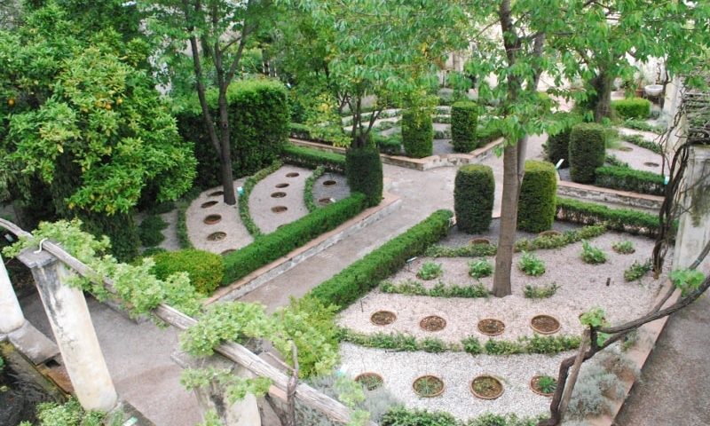 “Incontriamoci in giardino”: il 2 e 3 giugno, porte aperte a Salerno