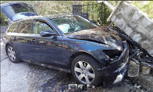 Tragico incidente ad Ispani, si schianta con l’auto contro un pilastro e muore