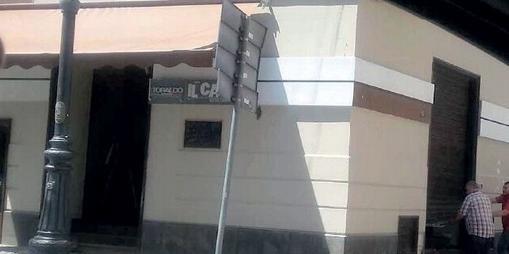 Angri: bomba al bar prima della inaugurazione