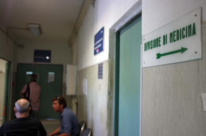 Ospedale senza anestesisti, non si opera