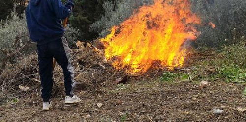 Bruciano sterpaglie, 4 sanzioni a Nocera Superiore
