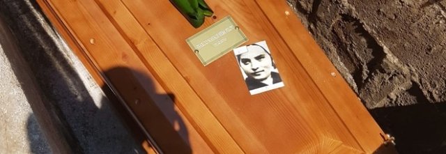 Un nome e una tomba per la migrante «dimenticata»