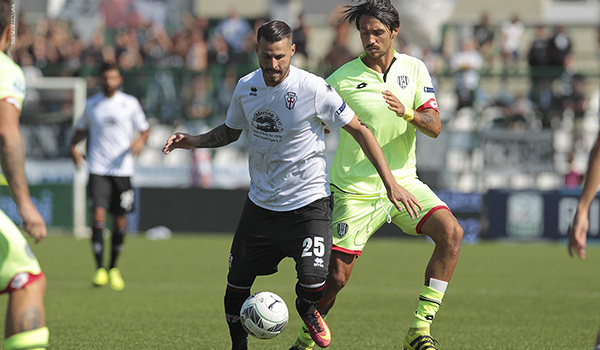 Daniele Altobelli è un calciatore della Salernitana