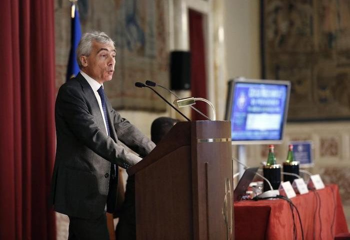 Inps, Boeri: “Servono migranti regolari, sul numero c’è esagerazione”