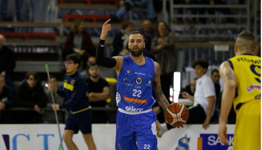 Virtus Arechi Salerno scatenata, arriva il play Roberto Maggio