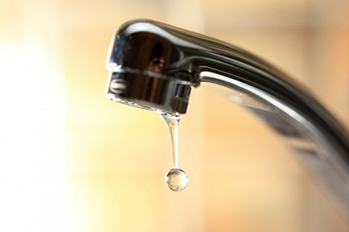 Sospensione idrica ad horas a Cappelle e zone collinari: l’acqua torna alle 18