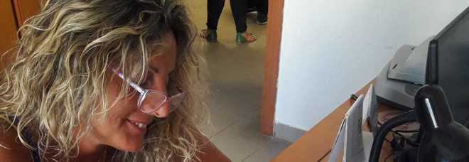 Giuliana diventa prof di ruolo a 50 anni