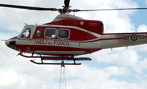 Giovani nel burrone, salvati dai vigili del fuoco sul monte Cervati a Piaggine