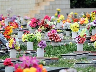 Ferie autorizzate dal dirigente sbagliato, al cimitero di Scafati sanzione per un dipendente