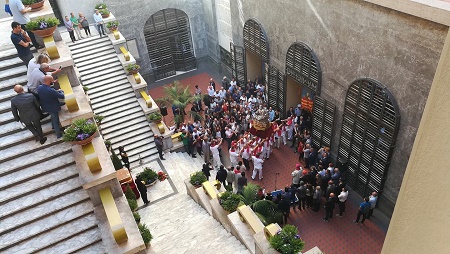 San Matteo: la statua in Comune e raccolta fondi per i fuochi