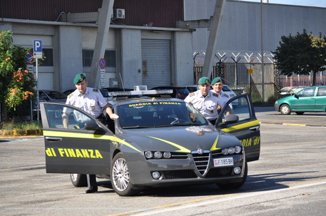 Confiscati 2,5 mln beni a imprenditore