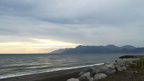 Meteo: domani pioggia e vento