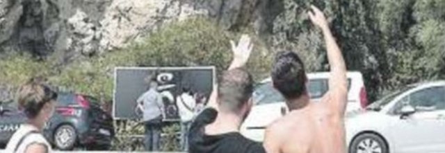 Paura a Marina di Camerota, piovono massi dal Mingardo