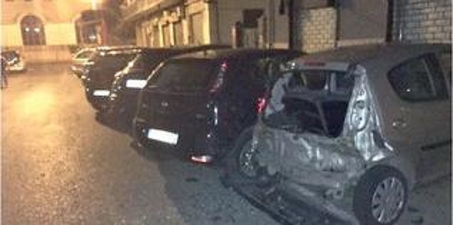 Allarme a Salerno, corse folli sul lungomare