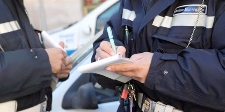 Nocera Inferiore. Aggressione agente della polizia municipale, la solidarietà dell’ amministrazione