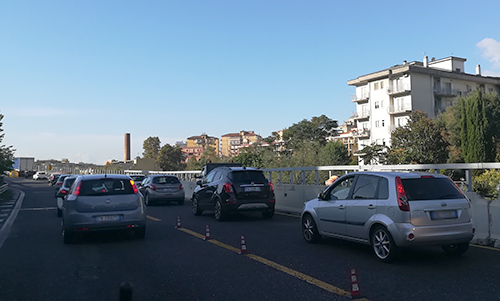 Salerno: riapre il cantiere in tangenziale, traffico in tilt