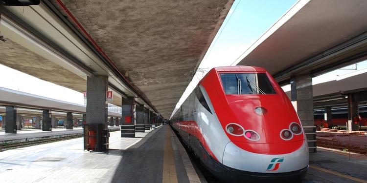 I sindaci del Cilento: «Vogliamo il Frecciarossa tutto l’anno»