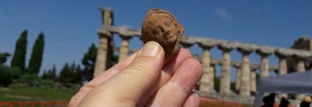 Nuova scoperta a Paestum, sotto il tempio di Athena tracce di un primo santuario