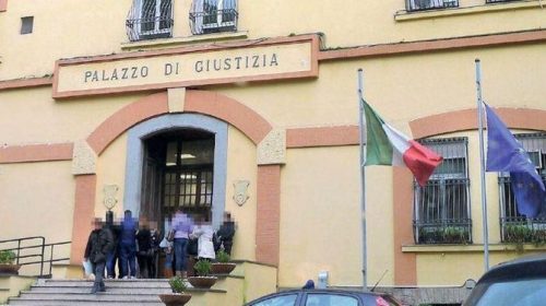 La Fisascat Cisl Salerno al fianco dei lavoratori della Romeo in sciopero al Tribunale di Nocera Inferiore
