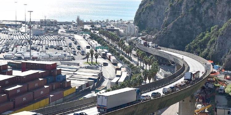 Sabato sera chiusure sul viadotto Gatto di Salerno