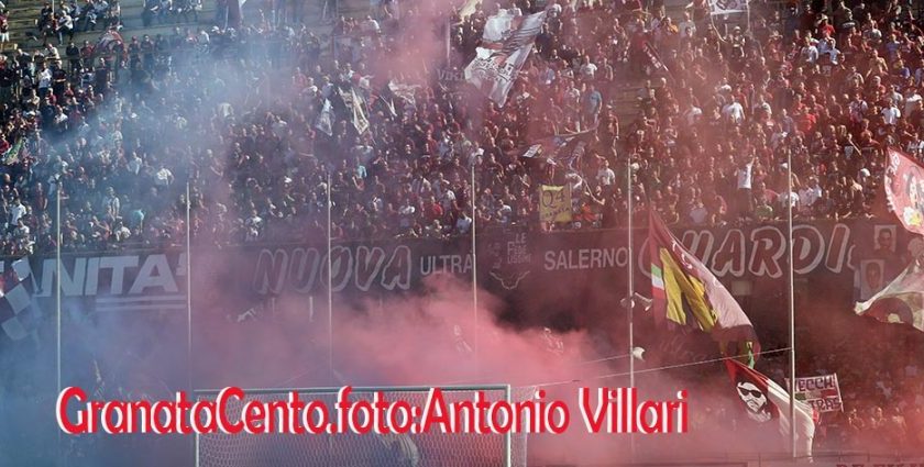 C’è Luci d’Artista, si spengono i fari dello stadio Arechi