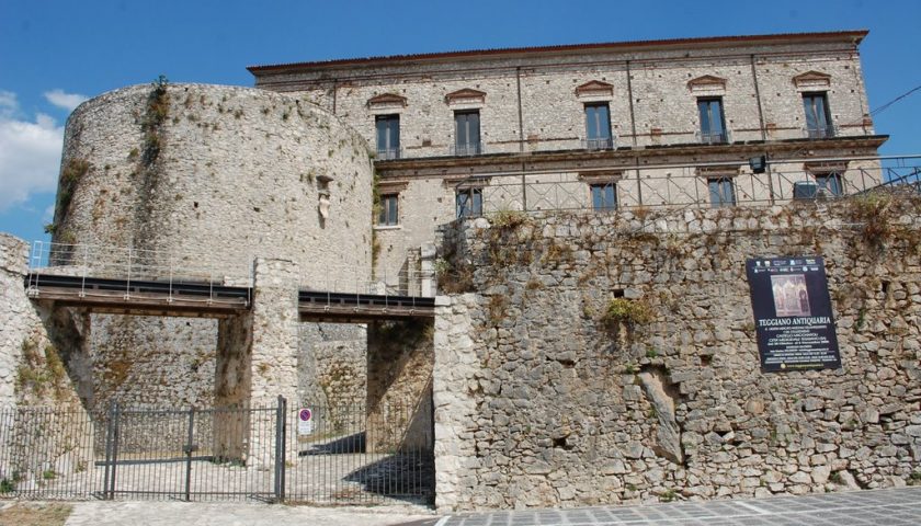 Teggiano Antiquaria torna al Castello Macchiaroli dal 31 ottobre al 4 novembre
