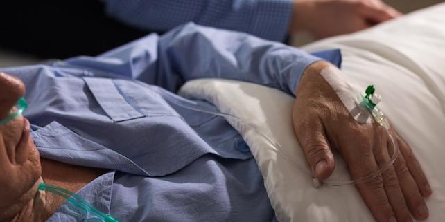 Hospice di Eboli, la denuncia e le minacce del sindacalista