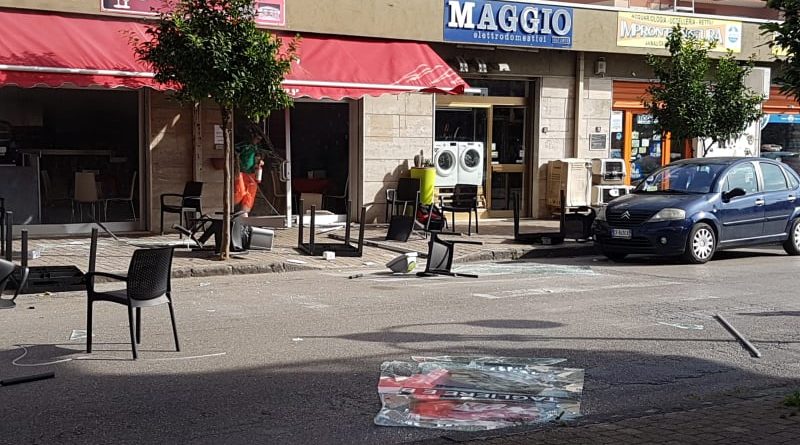Paura in mattinata a Battipaglia, fuga di gas e deflagrazione in centro