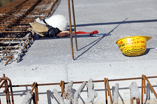 Precipita dall’impalcatura ferito noto imprenditore nel salernitano