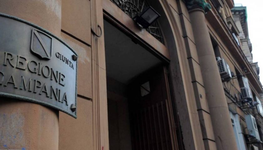 Bando Cultura, presentazione a Palazzo Santa Lucia con De Luca