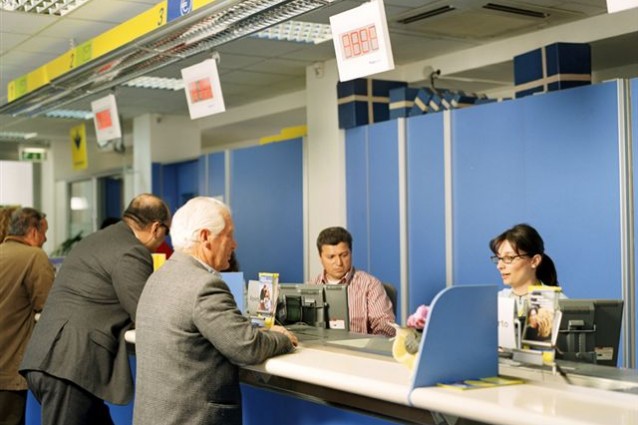 SALERNO, POSTE ITALIANE: DA APRILE LE PENSIONI IN PAGAMENTO DAL PRIMO GIORNO DEL MESE