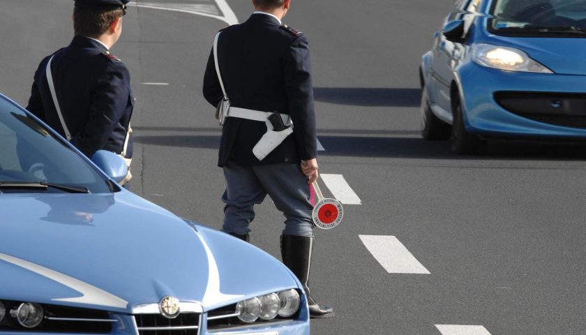 Inseguimento in autostrada, arrestato 56enne napoletano