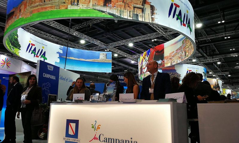 “Campania. Places, flavours, excellences”: presentata la nuova guida enogastronomica della Regione Campania