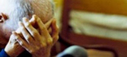 Violenza sugli anziani, arrestati 7 operatori sociosanitari