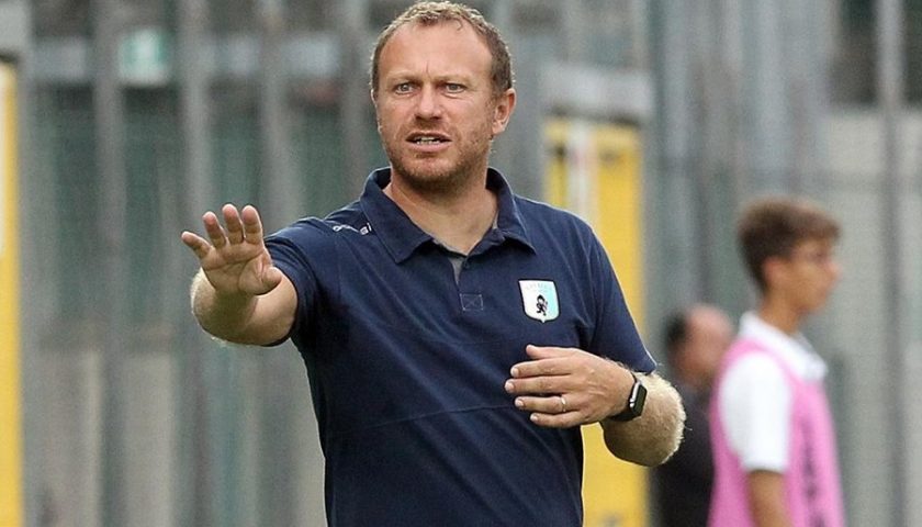 Salernitana, accordo con Breda: contratto fino al 30 giugno