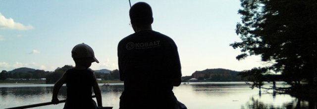 Il padre accusato di stalking: «Ma può e deve vedere il figlio»