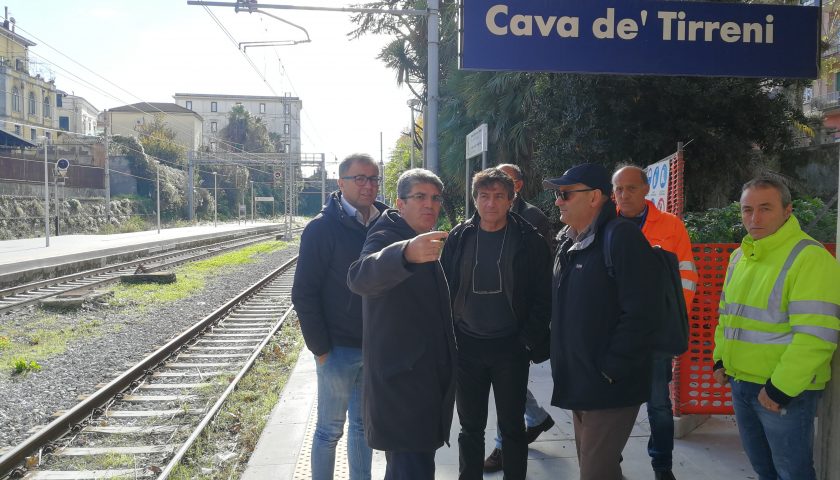 Sopralluogo del sindaco Servalli e dell’assessore Senatore ai lavori di ristrutturazione della stazione Fs di Cava de’ Tirreni