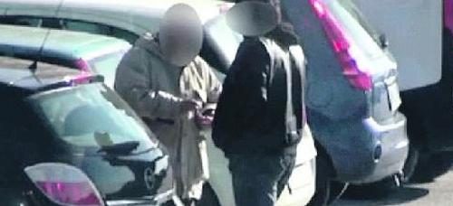 Salerno, tolleranza zero contro parcheggiatori abusivi e sosta selvaggia: raffica di multe