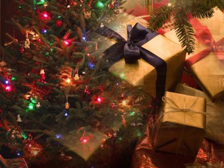 A Natale sempre più acquisti online, in 2 mesi spesa 6,8 mld