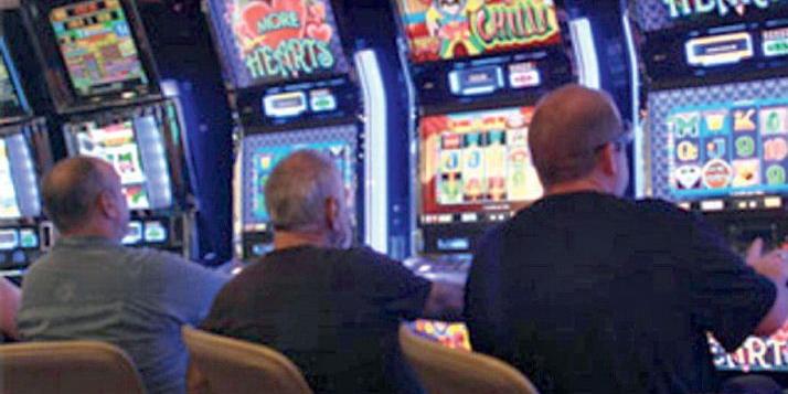 Salerno, slot e scommesse: pressioni sul Comune